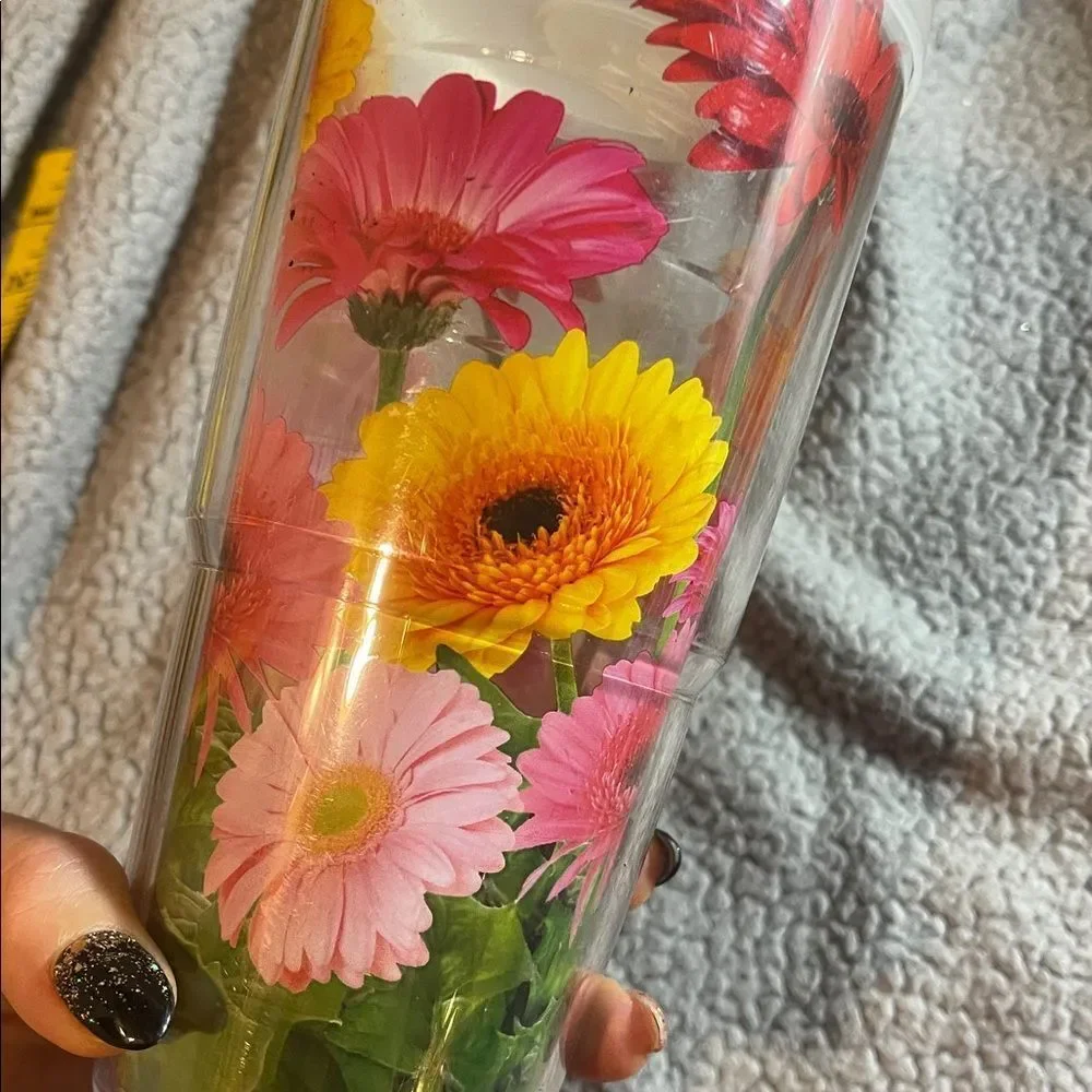 Floral Tumbler with Lid tervis 24 ounce